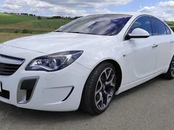 Weiß Gebraucht 2017 Opel Insignia OPC Limousine | 21.950 € (Fairer Preis)