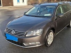 Braun Gebraucht 2012 VW Passat Kombi | 6.600 € (Guter Preis)