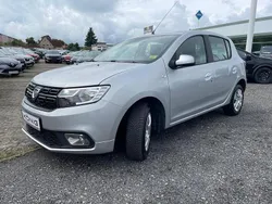 Grau Gebraucht 2017 Dacia Sandero Lauréate Kleinwagen | 7.997 € (Fairer Preis)