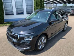 Schwarz Gebraucht 2024 Skoda Kamiq Selection SUV | 24.200 € (Fairer Preis)