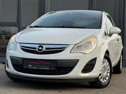 Weiß Gebraucht 2011 Opel Corsa Selection Kleinwagen | 1.790 € (Superpreis)