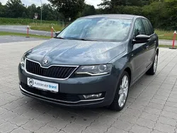 Grau Gebraucht 2018 Skoda Rapid Clever Limousine | 12.990 € (Fairer Preis)
