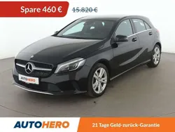 Kosmosschwarz Gebraucht 2016 Mercedes A180 Urban Limousine | 15.360 € (Fairer Preis)