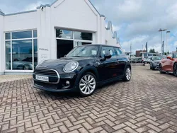 Schwarz Gebraucht 2018 Mini ONE Kleinwagen | 15.750 € (Fairer Preis)