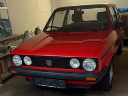 Rot Gebraucht 1983 VW Golf I Kleinwagen | 8.000 €