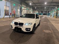 Weiß Gebraucht 2010 BMW X6 SUV | 10.900 €