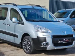 Grau Gebraucht 2014 Peugeot Partner Tepee Outdoor Van / Kleinbus | 6.990 € (Guter Preis)