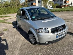 Silber Gebraucht 2001 Audi A2 Kleinwagen | 3.000 € (Teuer)