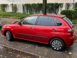 Rot Gebraucht 2007 Seat Ibiza Limousine | 2.200 € (Fairer Preis)