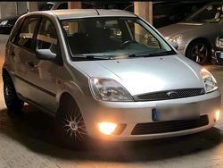Silber Gebraucht 2004 Ford Fiesta Kleinwagen | 1.700 € (Guter Preis)