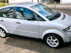 Audi A2