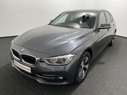 Grau Gebraucht 2017 BMW 316 Sport Line Limousine | 10.848 € (Fairer Preis)