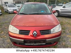 Rot Gebraucht 2003 Renault Mégane II Authentique Limousine | 499 € (Superpreis)