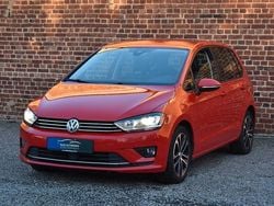 Rot Gebraucht 2016 VW Golf Sportsvan S Van / Kleinbus | 9.990 € (Guter Preis)