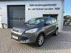 Grau Gebraucht 2013 Ford Kuga Trend SUV | 8.500 € (Fairer Preis)