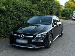 Schwarz Gebraucht 2018 Mercedes CLA45 AMG AMG Coupé | 28.500 € (Fairer Preis)