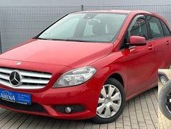 Rot Gebraucht 2013 Mercedes 220 Limousine | 9.450 € (Superpreis)