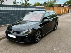 Schwarz Gebraucht 2016 VW Golf VII GTD Kombi | 10.600 € (Guter Preis)