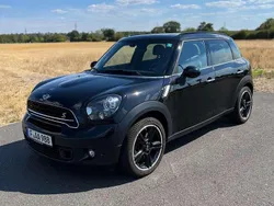 Schwarz Gebraucht 2015 Mini Cooper S Countryman SUV | 17.900 €