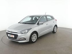 Grau Gebraucht 2018 Hyundai i20 Classic Limousine | 9.210 € (Fairer Preis)
