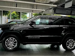 Schwarz Gebraucht 2015 Jeep Grand Cherokee SUV | 14.000 € (Guter Preis)