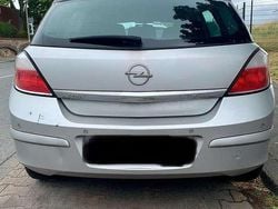 Gebraucht 2004 Opel Astra Limousine | 2.500 € (Guter Preis)