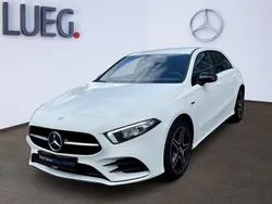 Weiß Gebraucht 2021 Mercedes A250 Limousine | 24.780 € (Guter Preis)