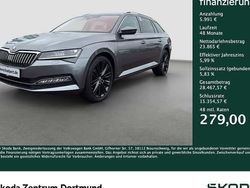 Grau Gebraucht 2022 Skoda Superb Style Kombi | 29.721 € (Fairer Preis)