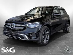 Unilack schwarz Gebraucht 2021 Mercedes GLC300e Business SUV | 34.960 € (Guter Preis)