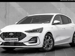 Weiß Gebraucht 2024 Ford Focus ST-Line X Limousine | 25.490 € (Guter Preis)