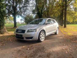 Silber Gebraucht 2003 Audi A3 Limousine | 1.280 € (Guter Preis)
