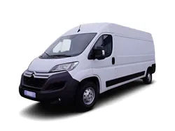 Weiss Gebraucht 2023 Citroën Jumper Van / Kleinbus | 28.549 € (Etwas zu teuer)