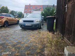 Grau Gebraucht 2003 Opel Vectra Limousine | 1.500 € (Fairer Preis)