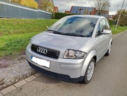 Grau Gebraucht 2003 Audi A2 Kleinwagen | 1.800 € (Guter Preis)