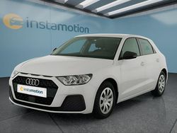 Weiß Gebraucht 2022 Audi A1 Sportback Kleinwagen | 18.899 € (Etwas zu teuer)
