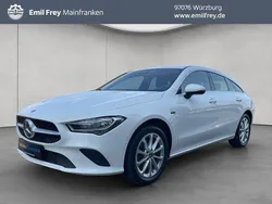 Weiß Gebraucht 2021 Mercedes CLA250e Shooting Brake Kombi | 24.450 € (Superpreis)