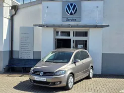 Braun Gebraucht 2013 VW Golf VII Life Limousine | 11.470 € (Guter Preis)