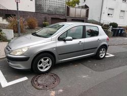 Silber Gebraucht 2001 Peugeot 307 Limousine | 249 € (Superpreis)
