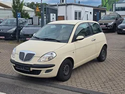 Weiß Gebraucht 2004 Lancia Ypsilon Kleinwagen | 1.250 € (Guter Preis)