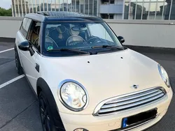 Weiß Gebraucht 2009 Mini Cooper Clubman Kombi | 4.100 € (Fairer Preis)