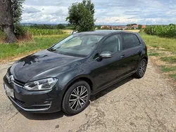 Grau Gebraucht 2016 VW Golf VII Allstar Limousine | 11.069 € (Guter Preis)