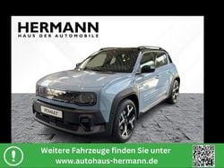 Kumulusblau, black pearlschw Gebraucht 2025 Renault 4 E-Tech Komfort SUV | 32.710 € (Guter Preis)