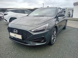 Cypress green Neu 2025 Hyundai i30 Advantage Limousine | 25.990 € (Etwas zu teuer)