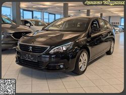Schwarz (metallic) Gebraucht 2021 Peugeot 308 SW Active Kombi | 9.590 €