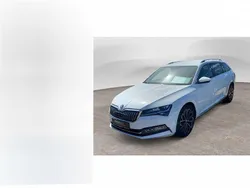 Moonweiss metallic Gebraucht 2021 Skoda Superb LAURIN & KLEMENT Kombi | 27.290 € (Fairer Preis)