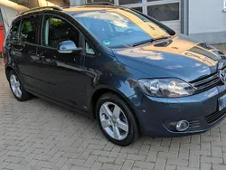 Blau Gebraucht 2011 VW Golf Plus Cross Van / Kleinbus | 8.300 € (Etwas zu teuer)