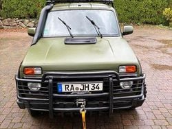 Grün Gebraucht 2021 Lada niva SUV | 18.800 €