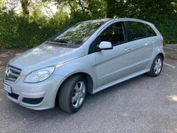 Silber Gebraucht 2009 Mercedes B180 Van / Kleinbus | 6.850 € (Etwas zu teuer)