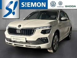 Weiss Gebraucht 2024 Skoda Kamiq Drive SUV | 27.980 € (Teuer)
