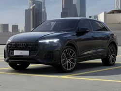 Mythosschwarz metallic Neu 2025 Audi Q8 Design SUV | 96.480 €